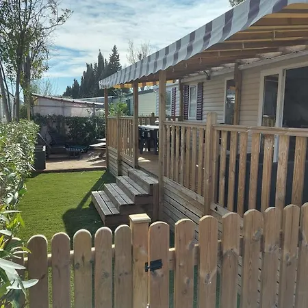 Camping Mobilhome Neuf De 2020 , Chambres Spacieuses Fréjus